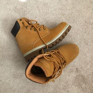 Work boots (never worn)